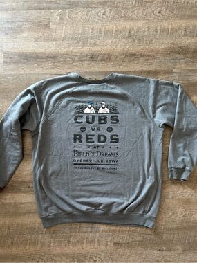 Gray Graphic Pullover Sweatshirt with Vintage Cubs vs Reds Print